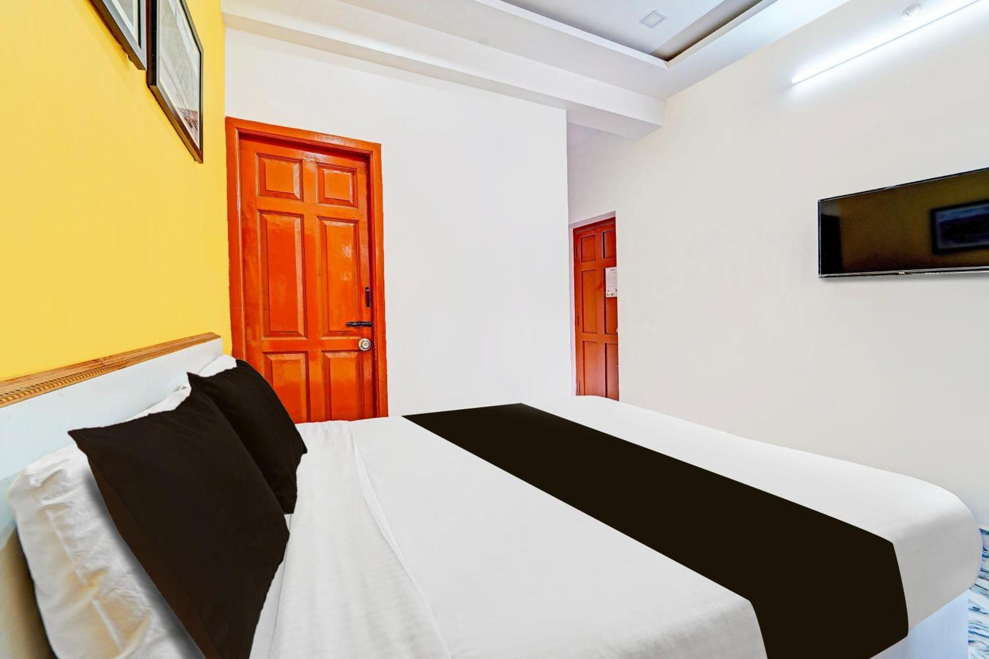 Hotel O Vijaynagar Road Formerly Anmol Peace Stay 乌提 外观 照片