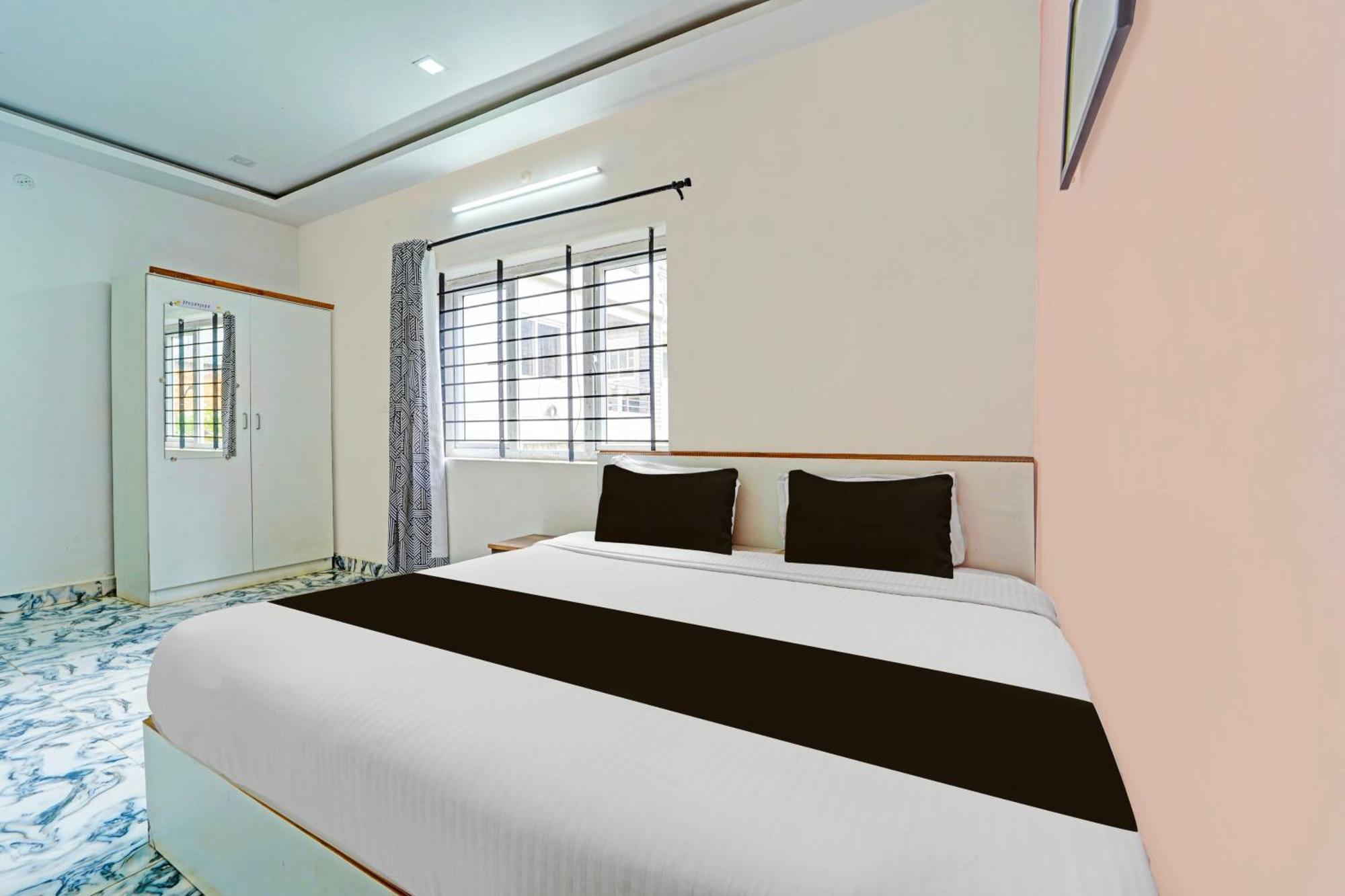 Hotel O Vijaynagar Road Formerly Anmol Peace Stay 乌提 外观 照片