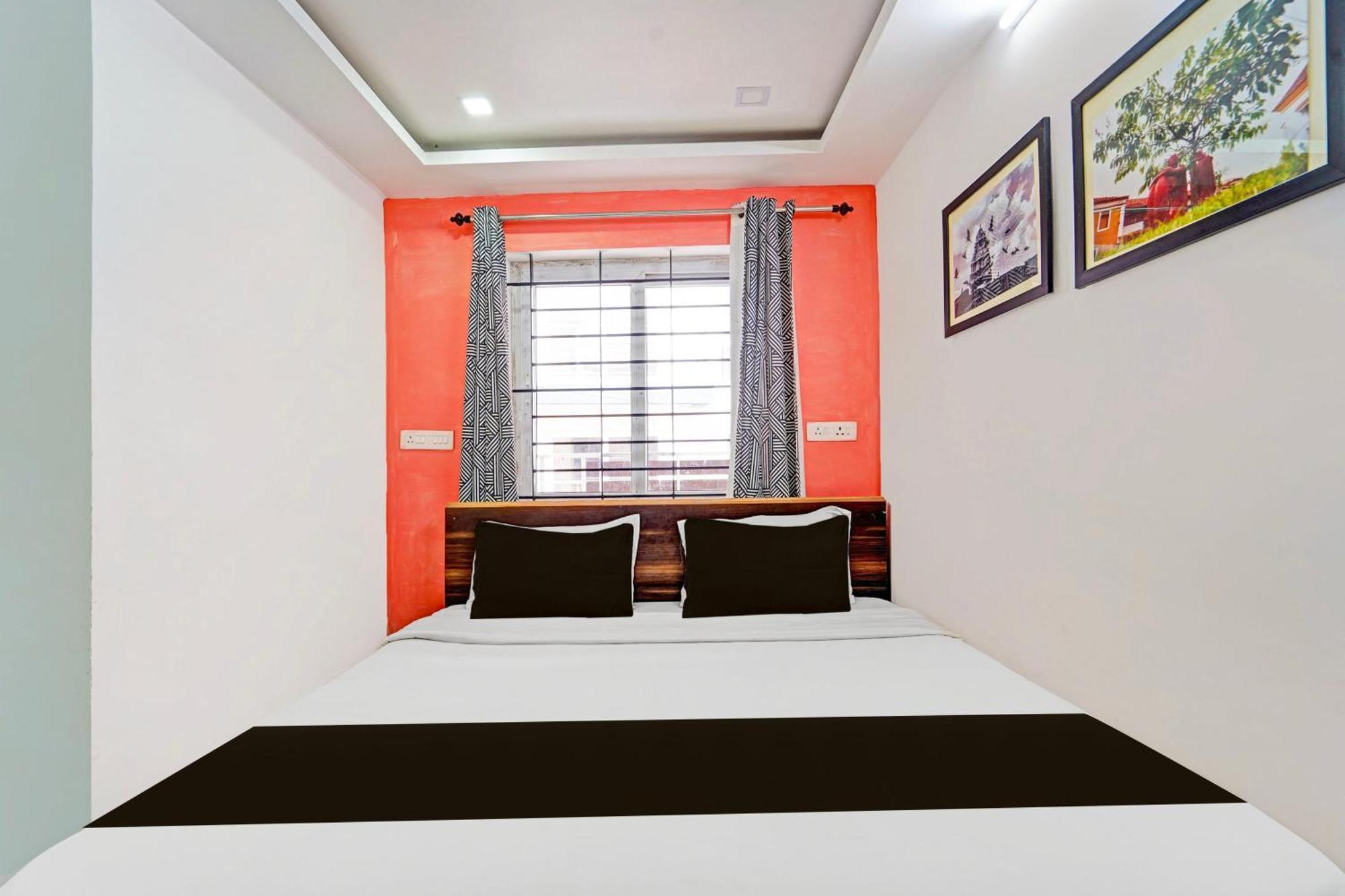 Hotel O Vijaynagar Road Formerly Anmol Peace Stay 乌提 外观 照片