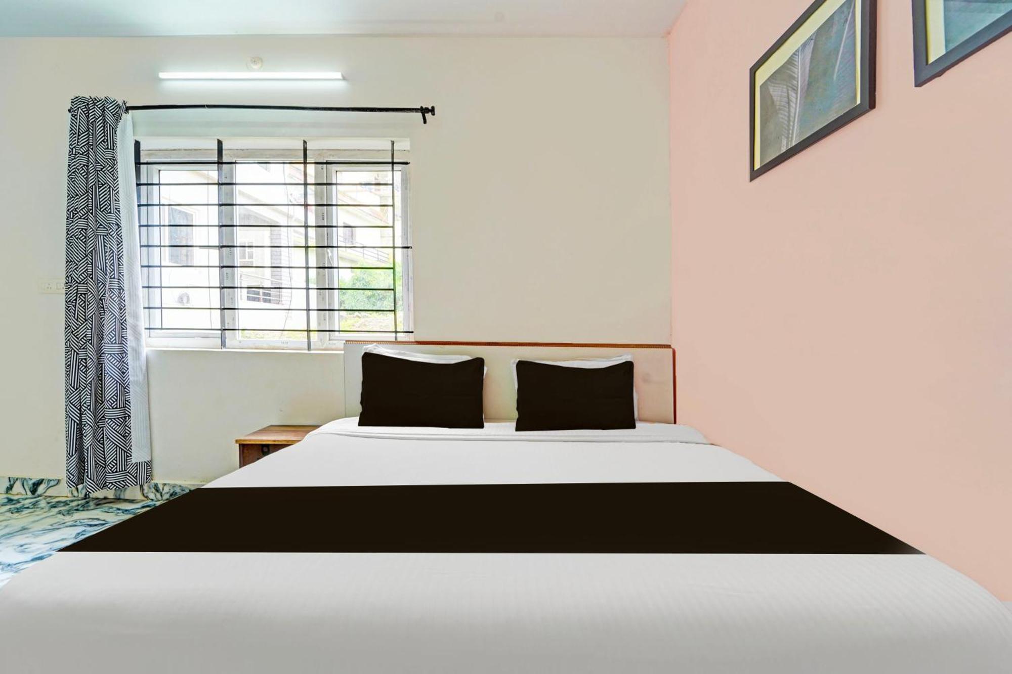Hotel O Vijaynagar Road Formerly Anmol Peace Stay 乌提 外观 照片