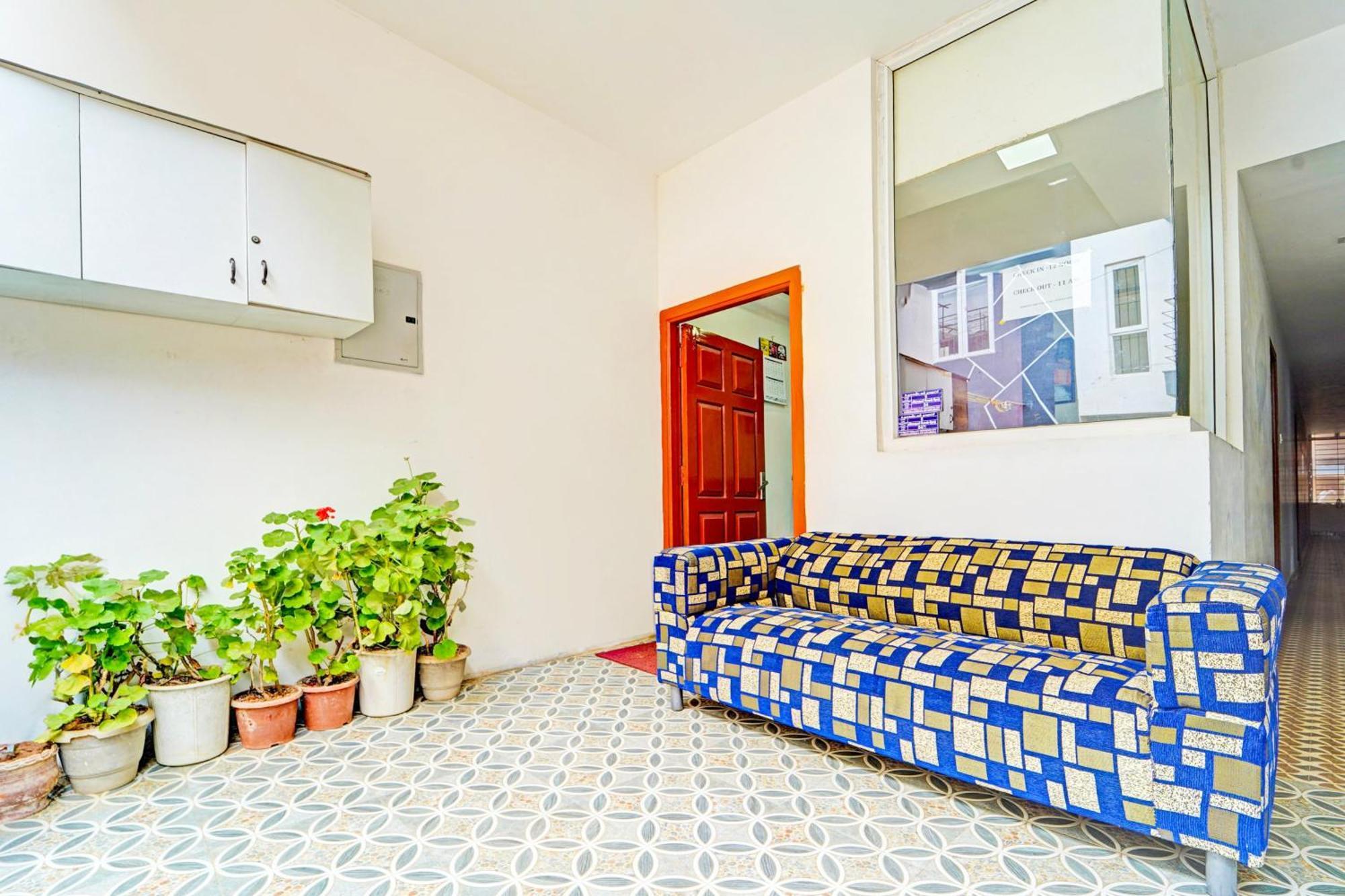 Hotel O Vijaynagar Road Formerly Anmol Peace Stay 乌提 外观 照片